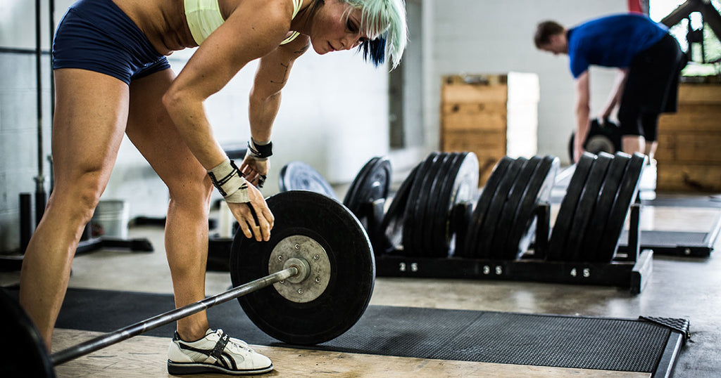 The 10 Best Workout Tank Tops to Keep You Cool While Weight Lifting of 2022